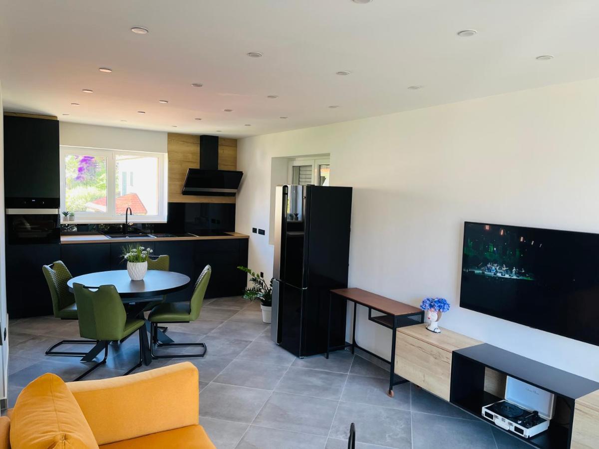 Kia Ora Apartment